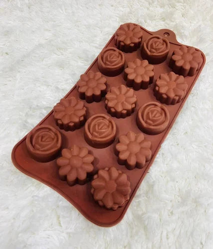 15 Cavity Flower Chocolate Mold